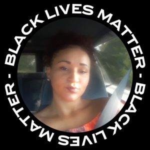 Meet your Posher, Rena